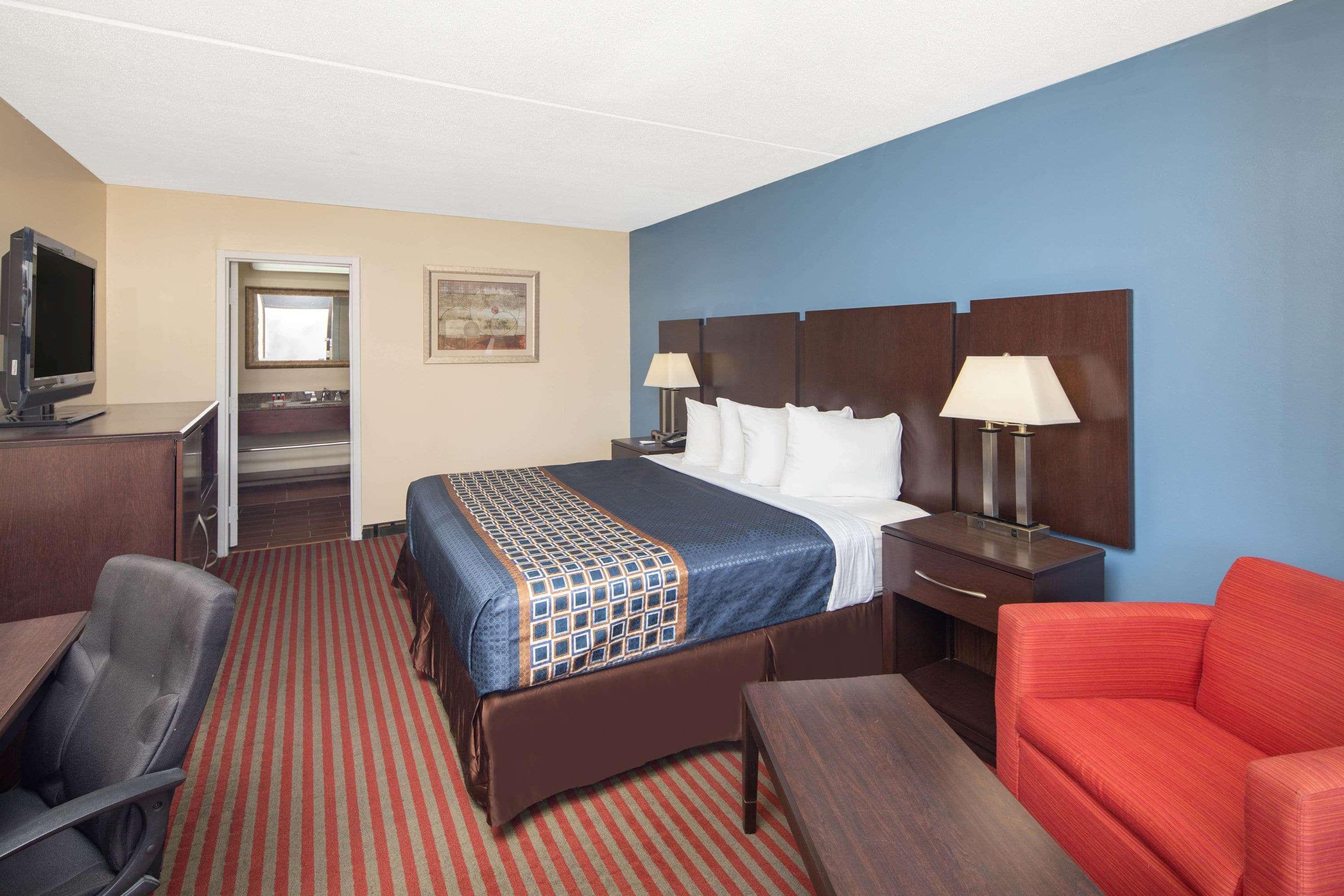 Travelodge By Wyndham Savannah Area/Richmond Hill Buitenkant foto