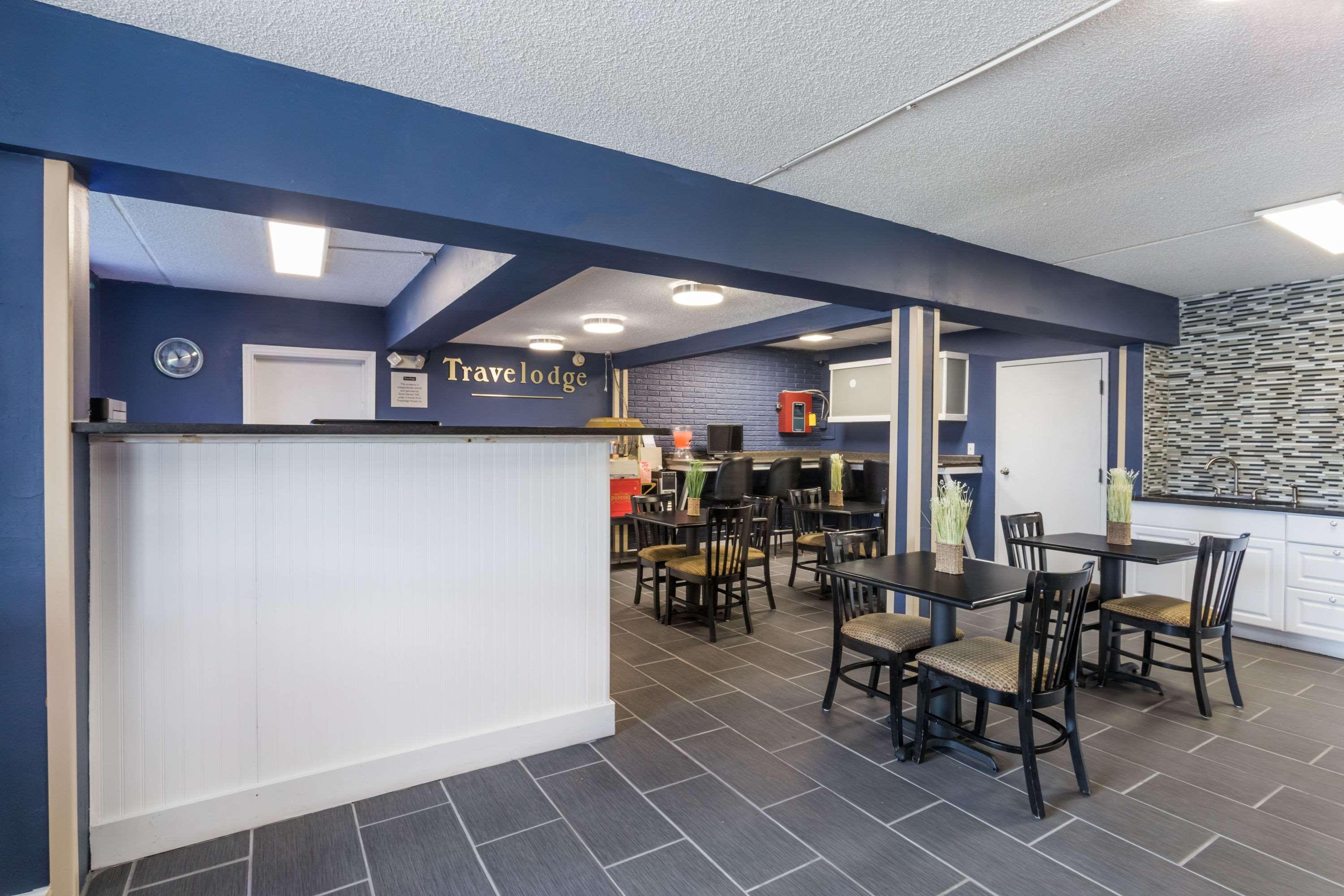 Travelodge By Wyndham Savannah Area/Richmond Hill Buitenkant foto