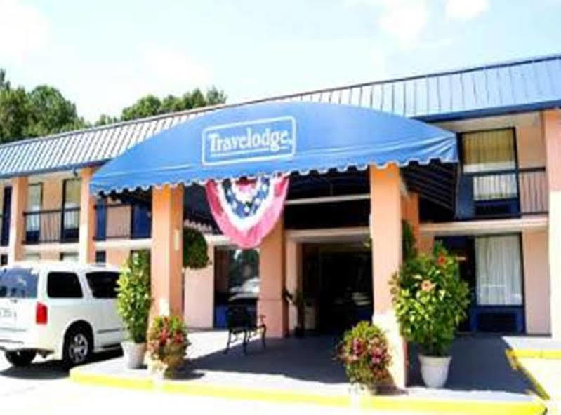 Travelodge By Wyndham Savannah Area/Richmond Hill Buitenkant foto